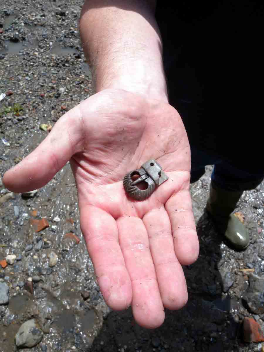 belt buckle mudlarking find
