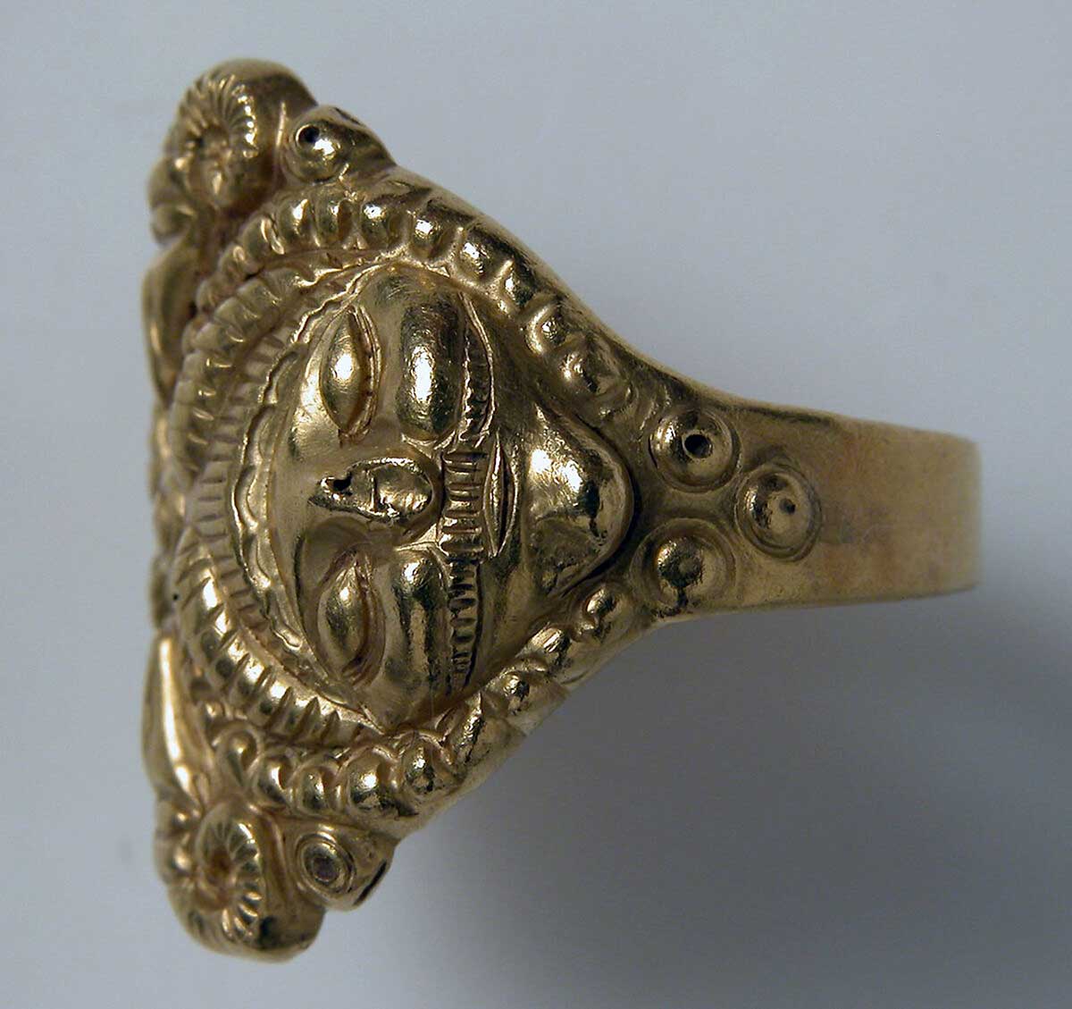 jewelry ring
