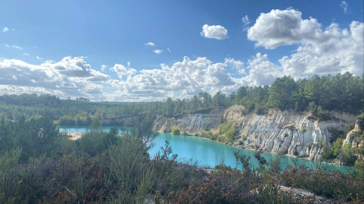 lac de guizengeard guizengeard france