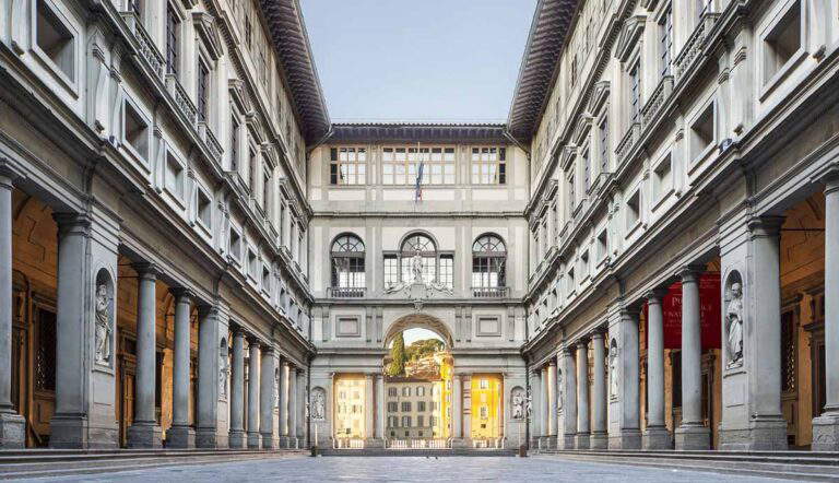 uffizi gallery entrance florence